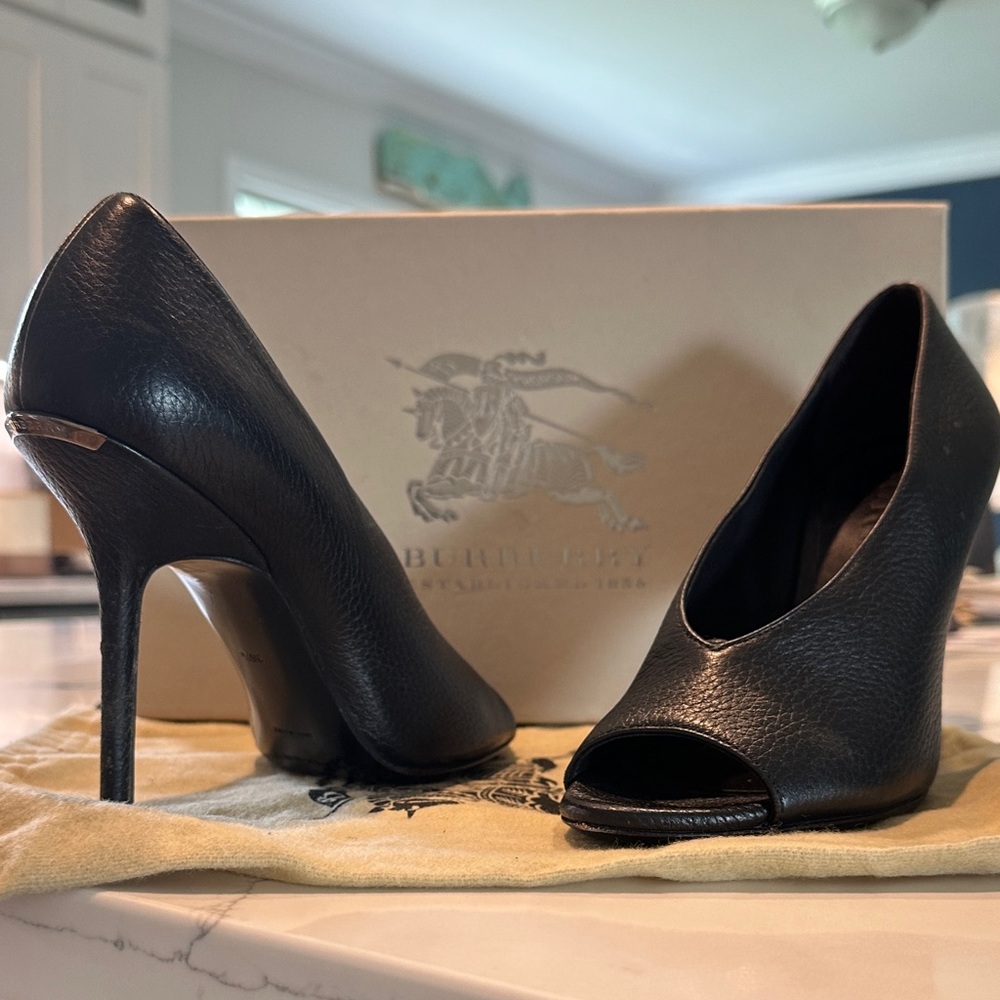 Burberry Black Leather Peep Toe Heels